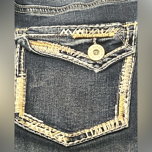 Maurices Women’s Dark Blue Denim Boot Cut Jeans w Faux Back Pockets Size 11/12 - Picture 14 of 16